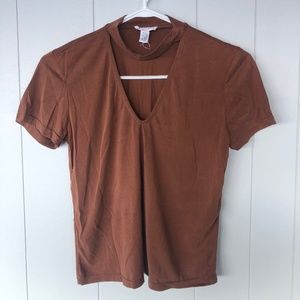 burnt orange v-neck cutout t-shirt